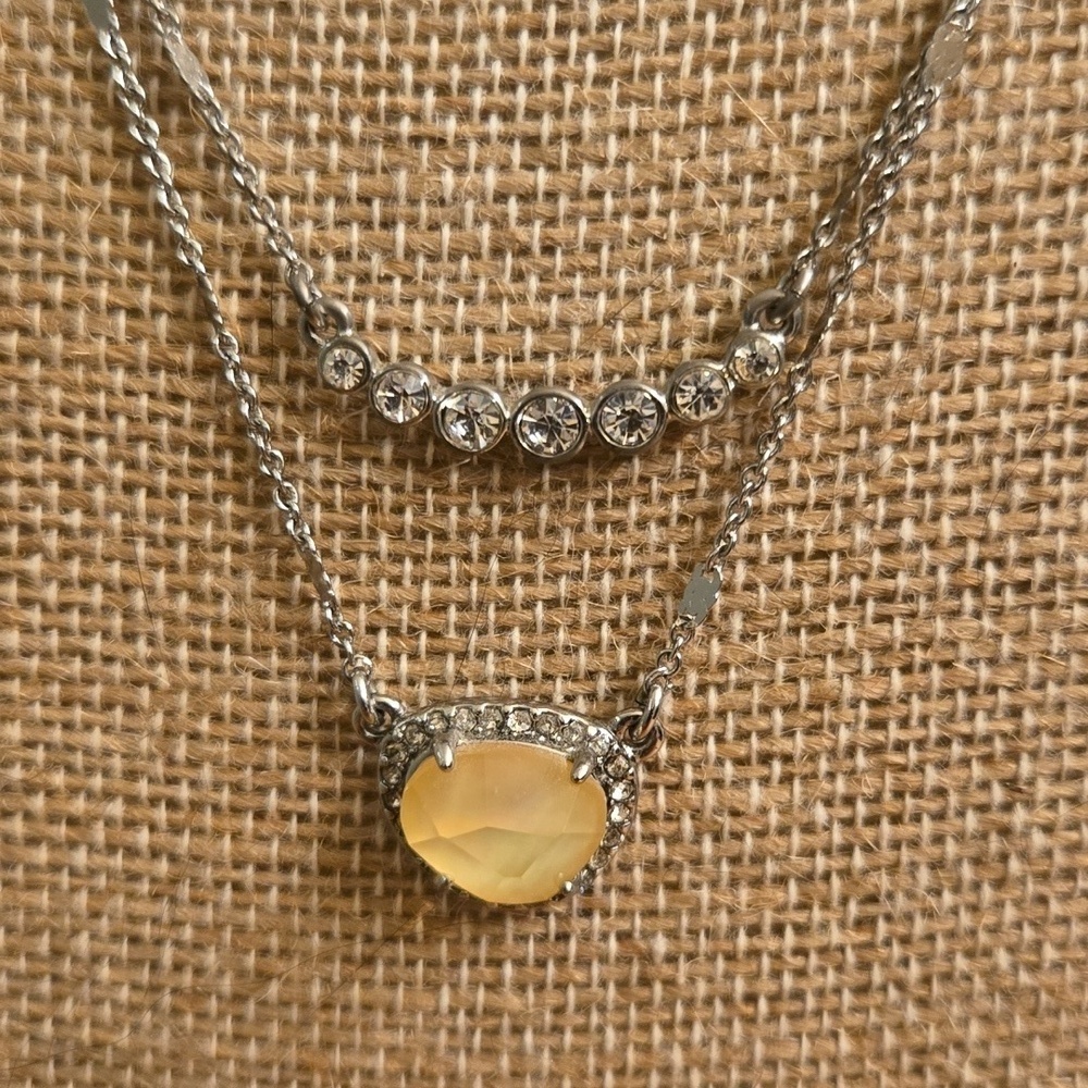 Chloe Isabel Bianca Collection Jewelry Set - Picture 3 of 12
